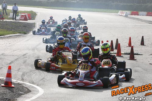 Paauwer Racing aan kop